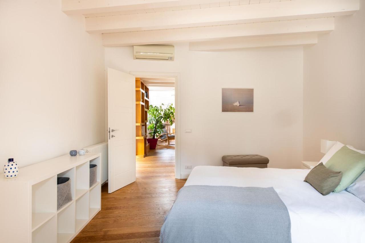 Vittorio Emanuele Apartment With Terrace By Wonderful Italy باليرمو المظهر الخارجي الصورة