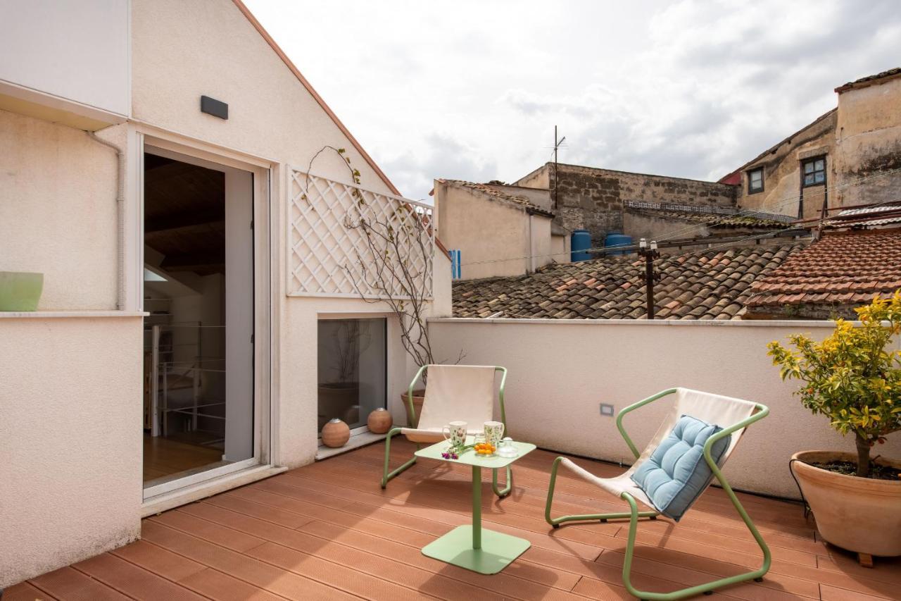 Vittorio Emanuele Apartment With Terrace By Wonderful Italy باليرمو المظهر الخارجي الصورة